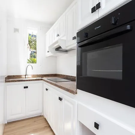 Virginia 555. Sol Y Playa Apartment *