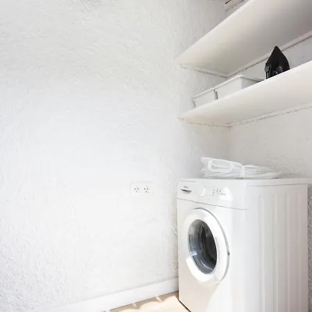 Virginia 555. Sol Y Playa Apartment