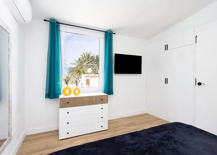 Virginia 555. Sol Y Playa