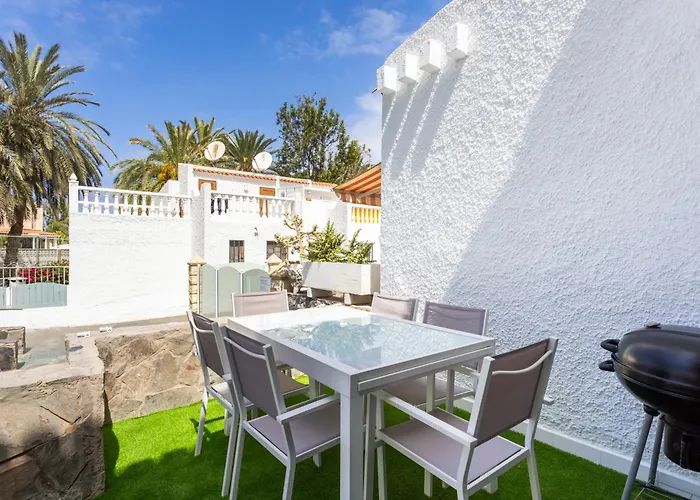 Апартаменты Virginia 555. Sol Y Playa Адехе