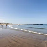 Virginia 555. Sol Y Playa *